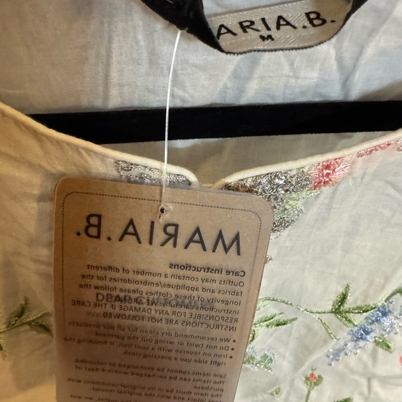 Maria B Cream Dress with Colorful Floral Embroidery Suit - Picture 6 of 8